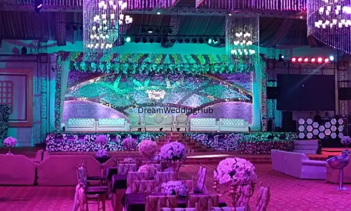 Four Seasons Banquet  By TPM